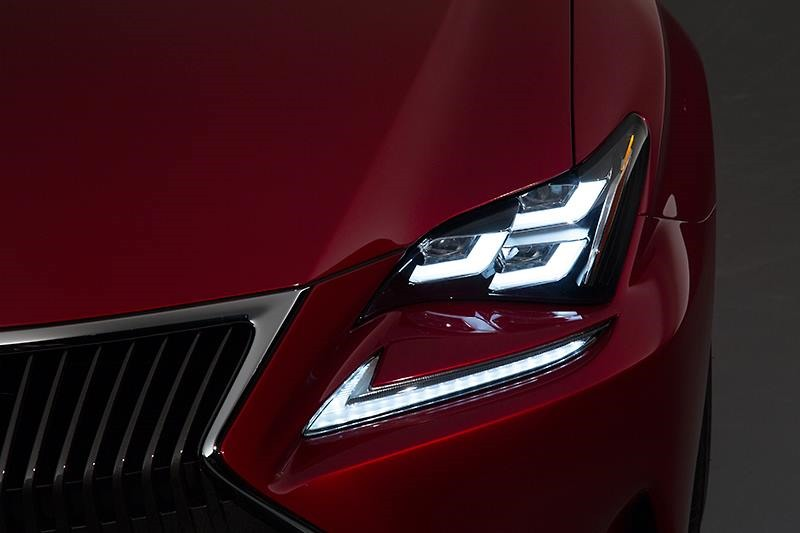 Illustration for article titled New Lexus RC photos emerge